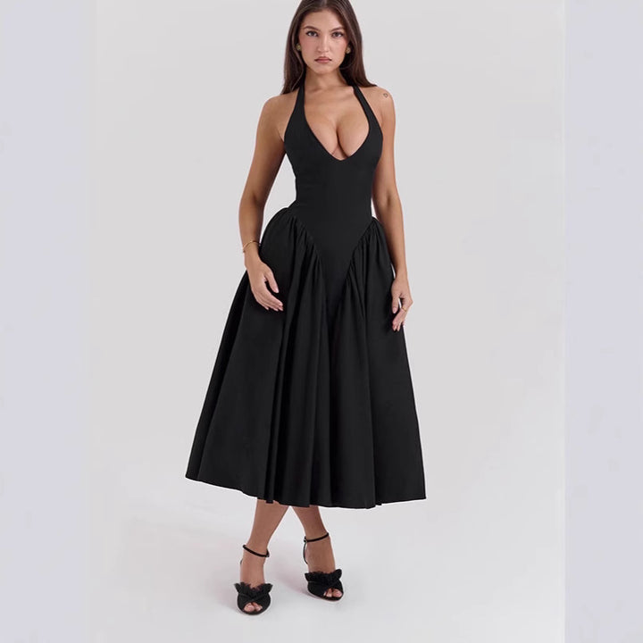 Dame nan figurskabende halterneck-bustier-midi-kjole med taljeret livform og vidde skørt Skovae