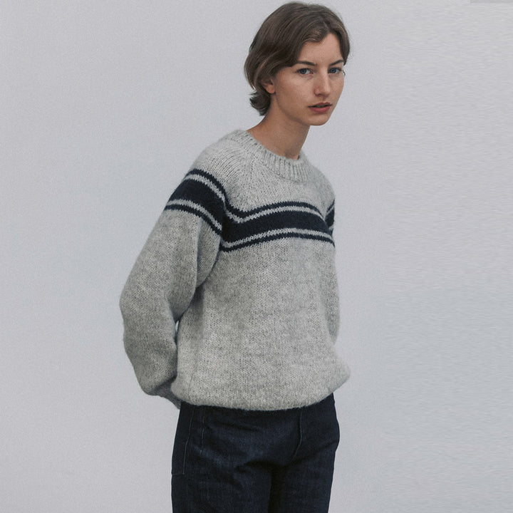 Dame strikpullover med moderne blokstribedesign og hyggelig pasform Stilla