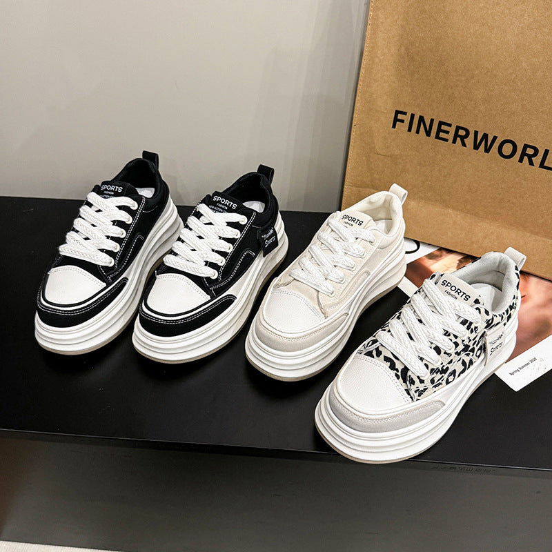 Dame Sporty Sneakers med dæmpende platform og åndbar overfladestruktur Stilla
