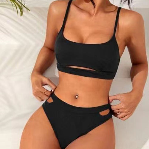 Dame bikini-sæt med innovativ udskæring og høj benudskæring Skovae