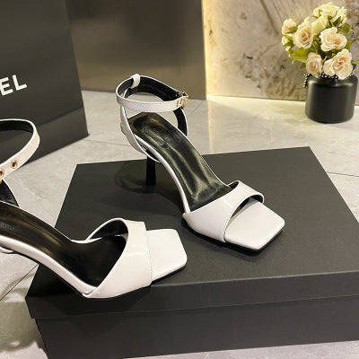 Dame elegante slingback sandaler med moderne blokhæl Stilla