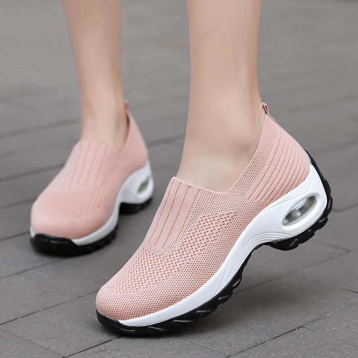 Dame Lettere Slip-On Sneakers med åndbart mesh-overmateriale og støddæmpende sål Stilla