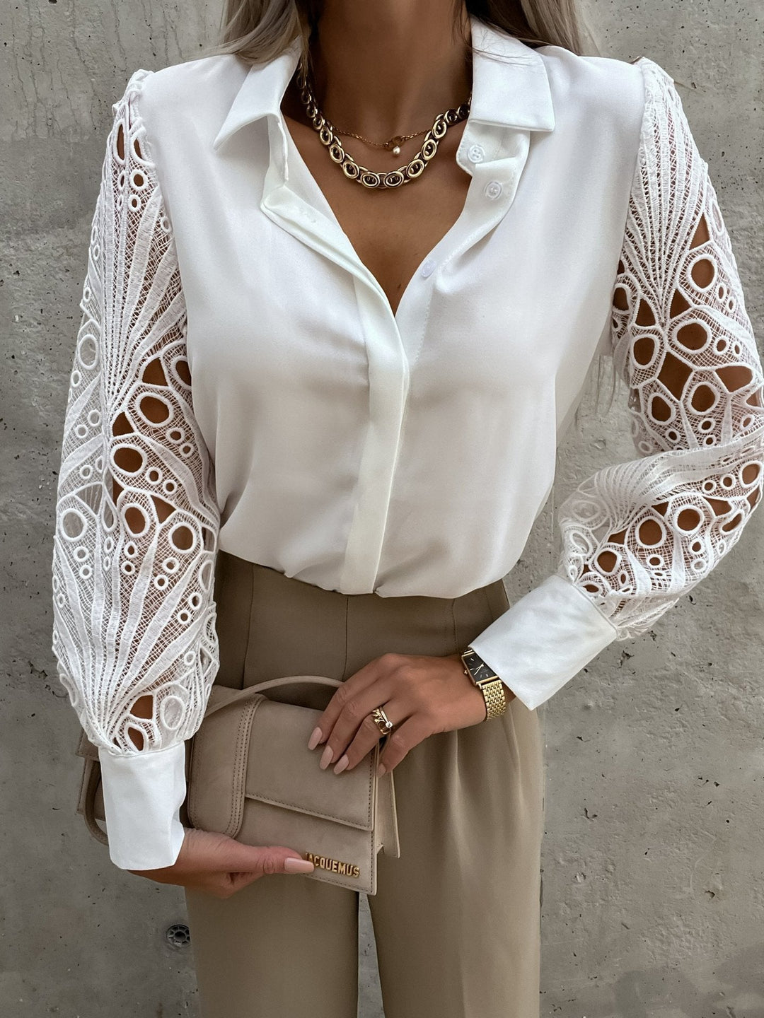 Stilla | Delikat Blonde Splice Elegant Kvindeskjorte