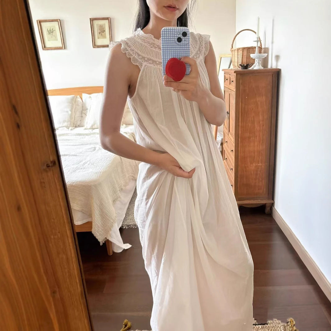 Dame sommerkjole med elegant spidskrave og afslappet snit Stilla