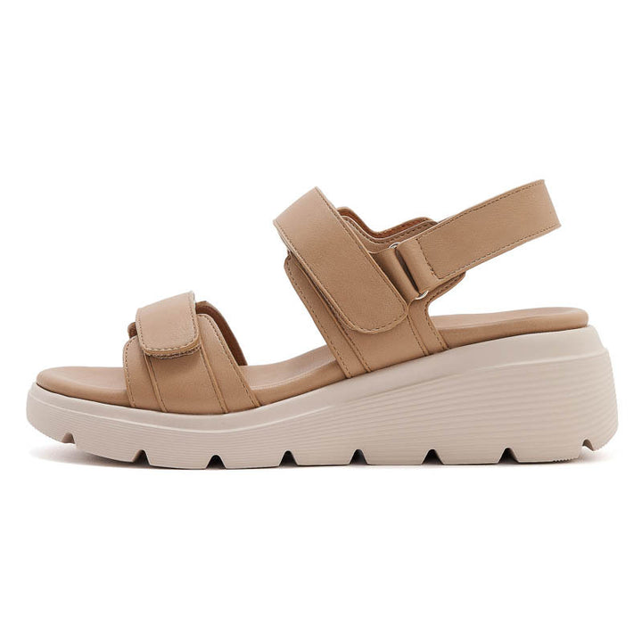 Dame komfortable wedgesandaler med justerbare velcro-lukninger og ergonomisk sål Stilla