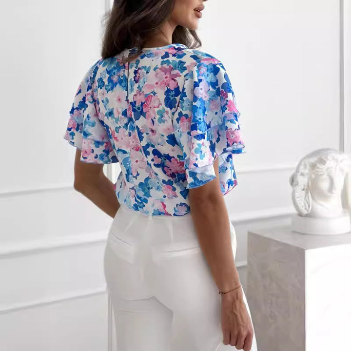 Damebluse med blomstrende flæsekant Stilla