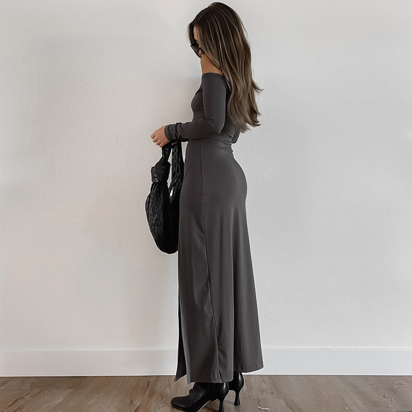 Dame Off-Shoulder Maxikjole med høj split og tætsiddende silhuet Stilla