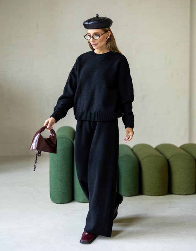 Kvinders hyggelige strikket sweater med moderne snit og bred kant Skovae