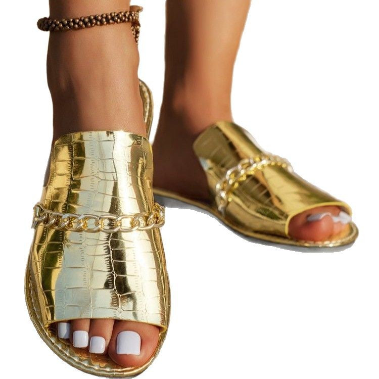 Dame trendy slippers med guldfarvet krokodille-udseende og dekorativ kæde rem Stilla