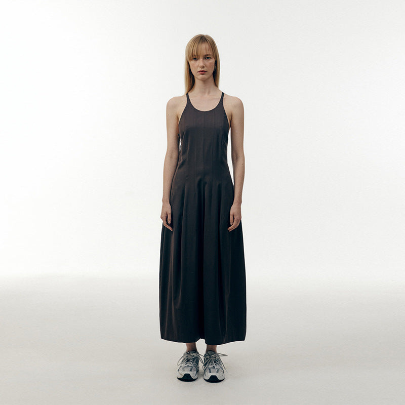 Dame maxikjole med elegant skater-snit Stilla