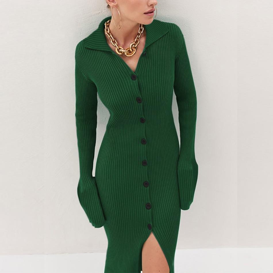 Dame strikkjole med knaplukning og elegante ærmer Stilla