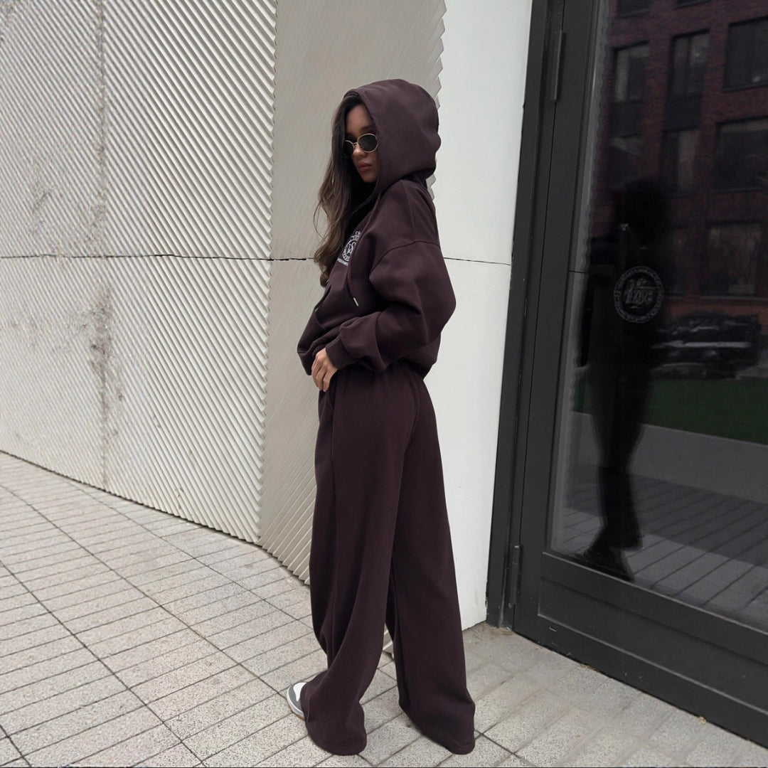 Kvinders casual hoodie med oversized pasform og elegant logo Stilla