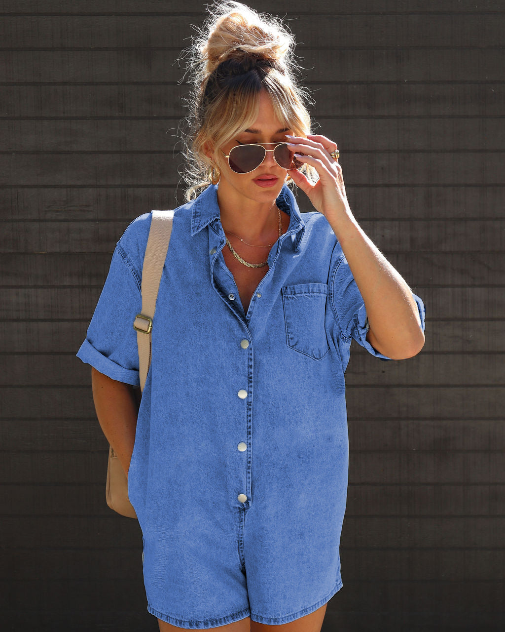 Dame Denim Playsuit med afslappet kortærmet design og praktiske lommer Stilla