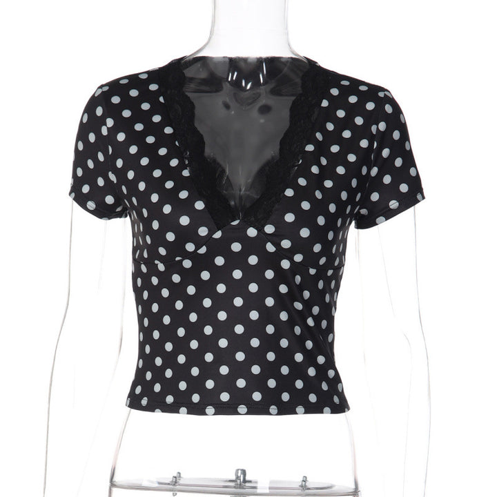 Damen Polka-Dot Top mit Spitzenakzenten und taillierter Passform Skovae