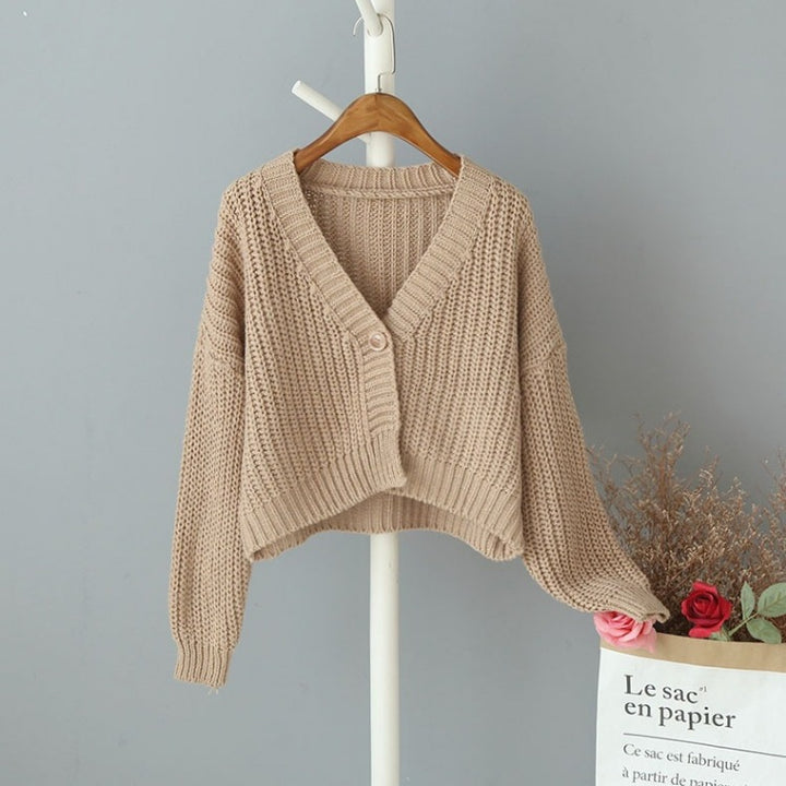 Kvinders chunky strikket cardigan med en løs pasform og dekorativ V-hals Stilla
