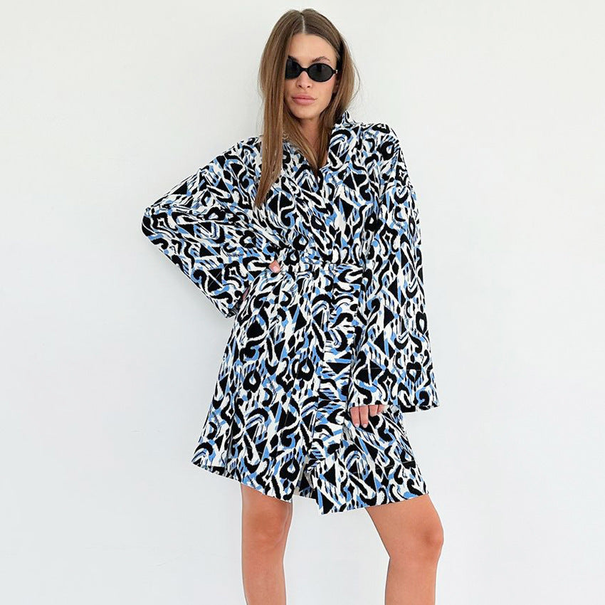 Dame Kimono-Robe med moderne leopardmønster og elegante bånd Stilla