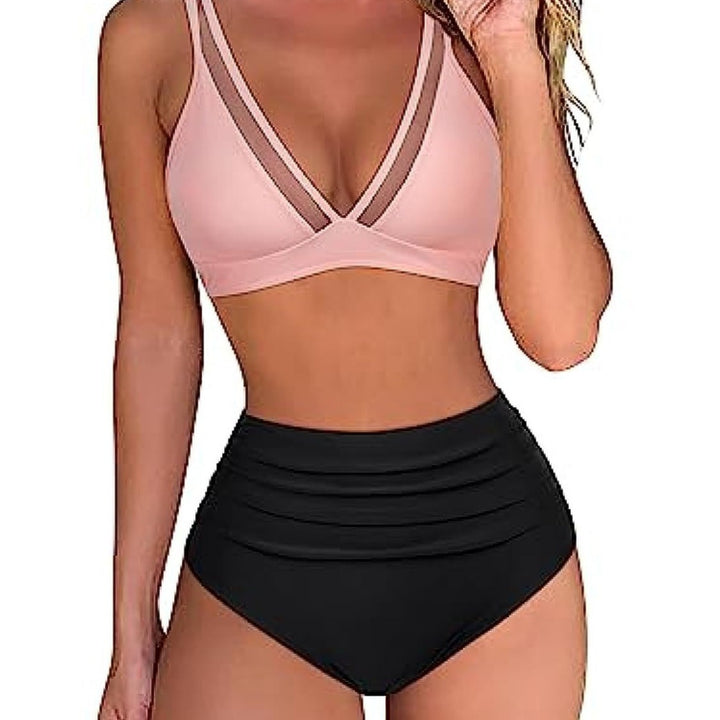 Dame Højt skåret Bikini-sæt med dyreprint og elegante flæsedetaljer Stilla