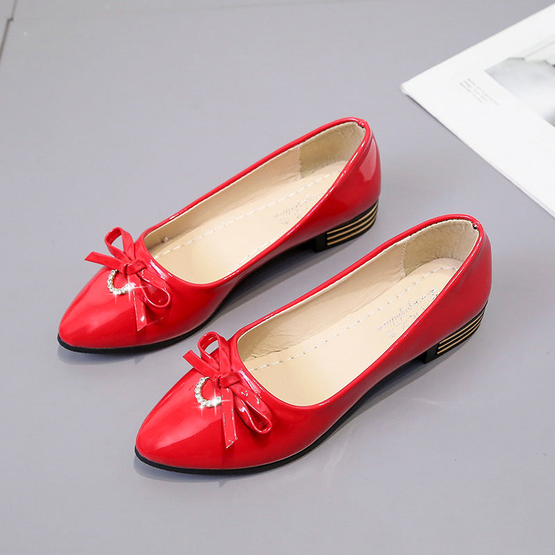 Dame Ballerinas med elegant sløjfe-design og skinnende accent Stilla