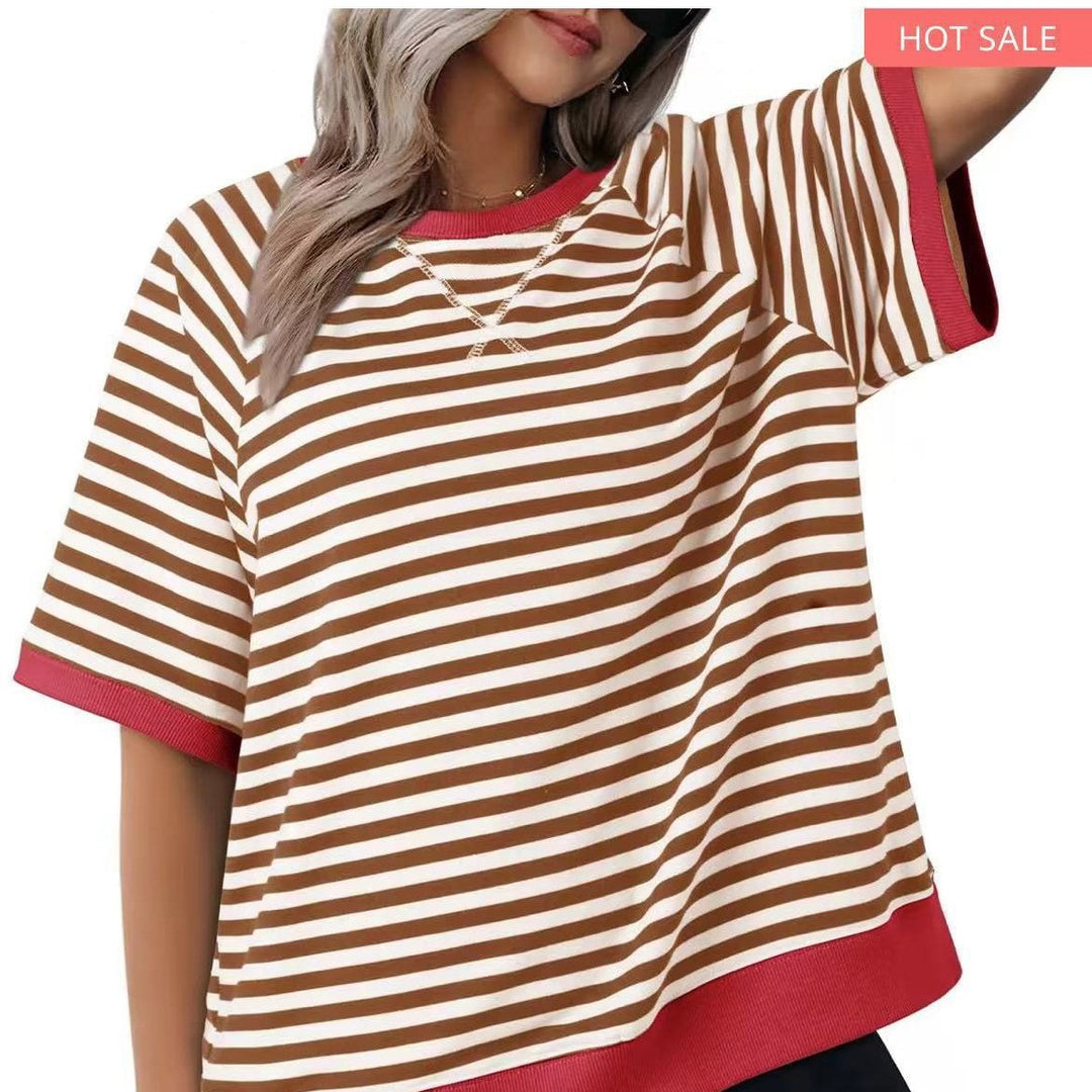 Dame afslappet stribet T-shirt med oversized snit og kontrasterende ribkanter Stiila