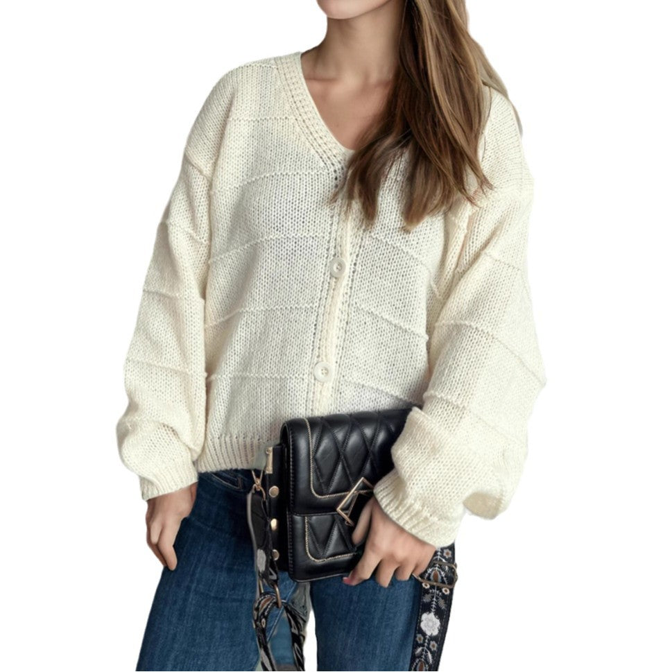 Kvinders afslappede cardigan med dyb V-hals og elegante knapdetaljer Stilla