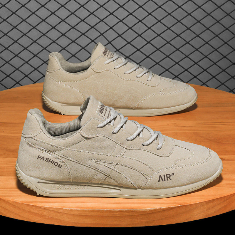 Dame Sneakers i minimalistisk design med åndbart overmateriale og skridsikker sål Stilla