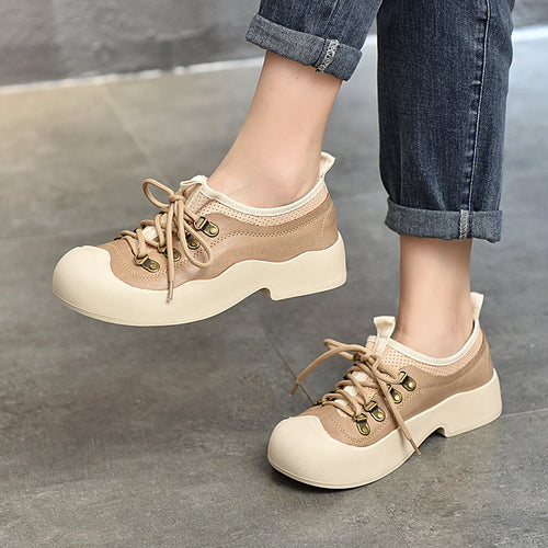 Dame Komfortable Plateau Sneakers med klassisk snørresystem og robust overmateriale Stilla