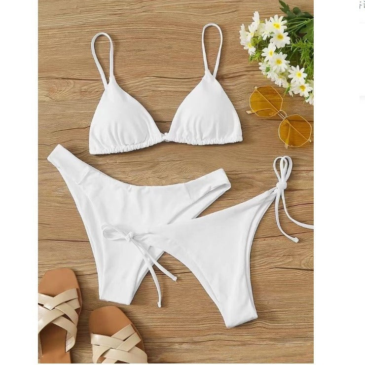 Femme justerbart trekants-bikini-sæt Stilla1750243391