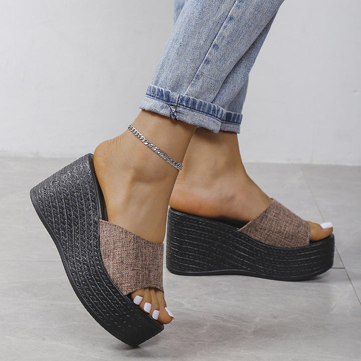 Dame Wedge-sandaler med elegant stofoverdel og skridsikker sål Stilla