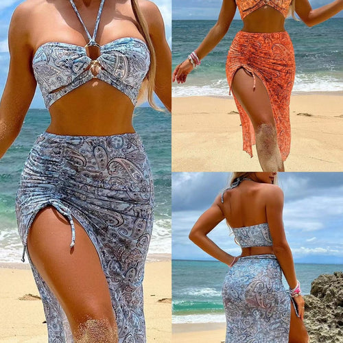 Dame bikini kombination med legende paisley mønster og moderne cut-out Stilla