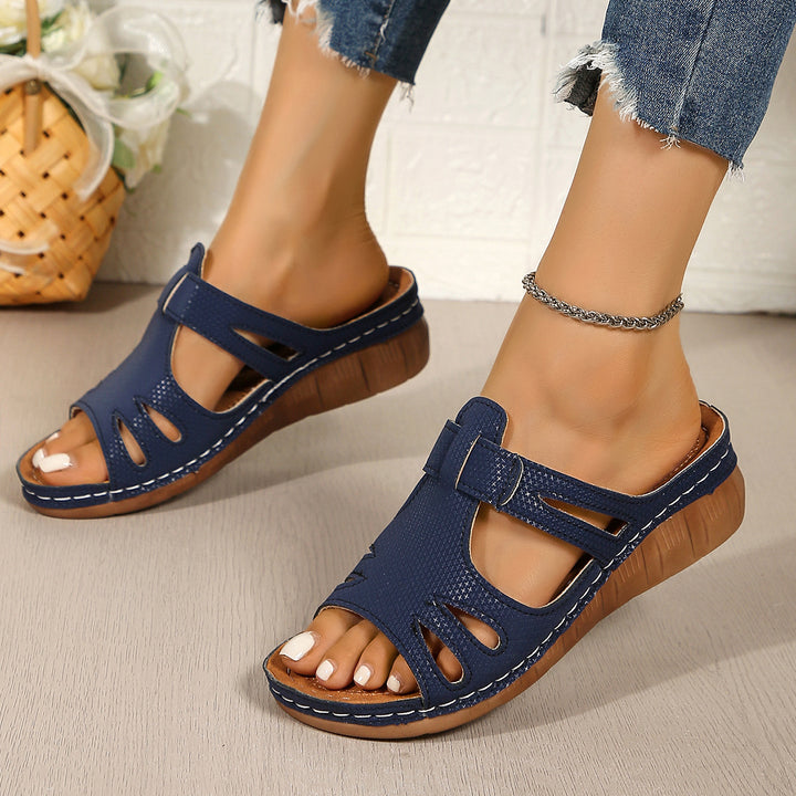 Dame Wedge-Pantoletten med elegant snit og ergonomisk fodseng Stilla