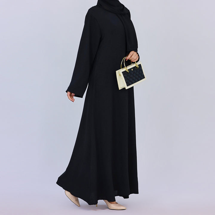 Damer elegant og komfortabel maxikjole i minimalistisk design Stilla