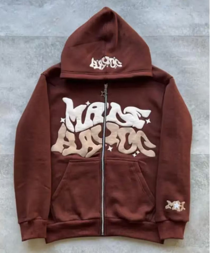 Kvindernes sporty hoodie jakke i urban graffiti stil Skovae
