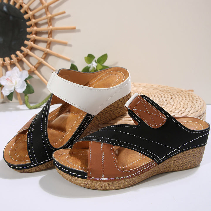 Dame Wedge-sandaler med justerbar rem og ergonomisk fodseng Stilla