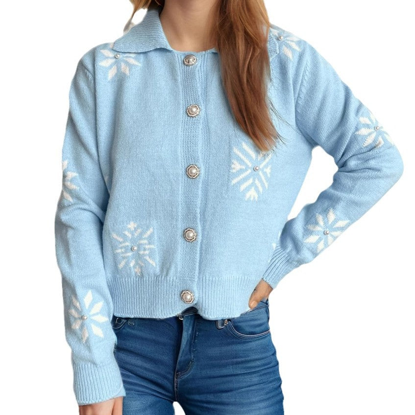Kvindernes cardigan med legende snefnug-applikationer og elegante knapdetaljer Stilla