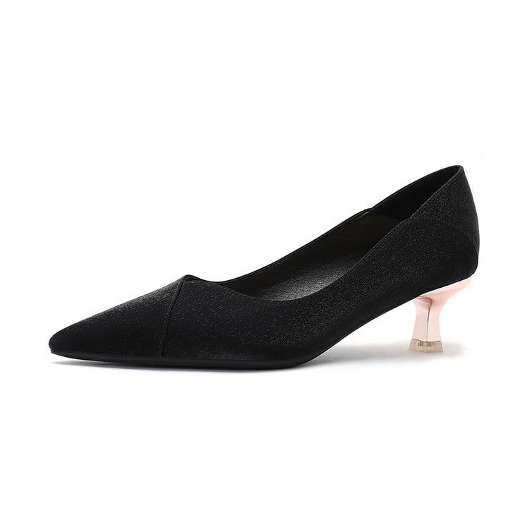 Dame Elegant Spidseskohæl Pump med Unik Metal Accent Stilla