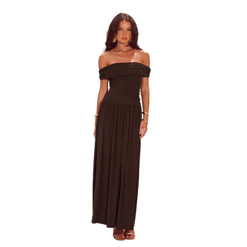 Dame Maxi-kjole med off-shoulder design og elegante draperinger Skovae