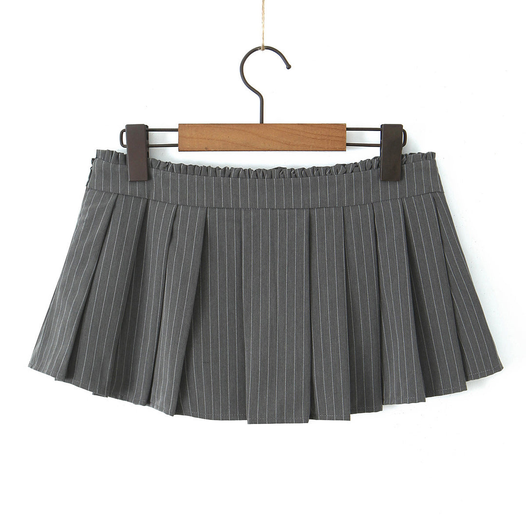 Dame plisseret nederdel med fine nålestriber og elastisk talje Stilla
