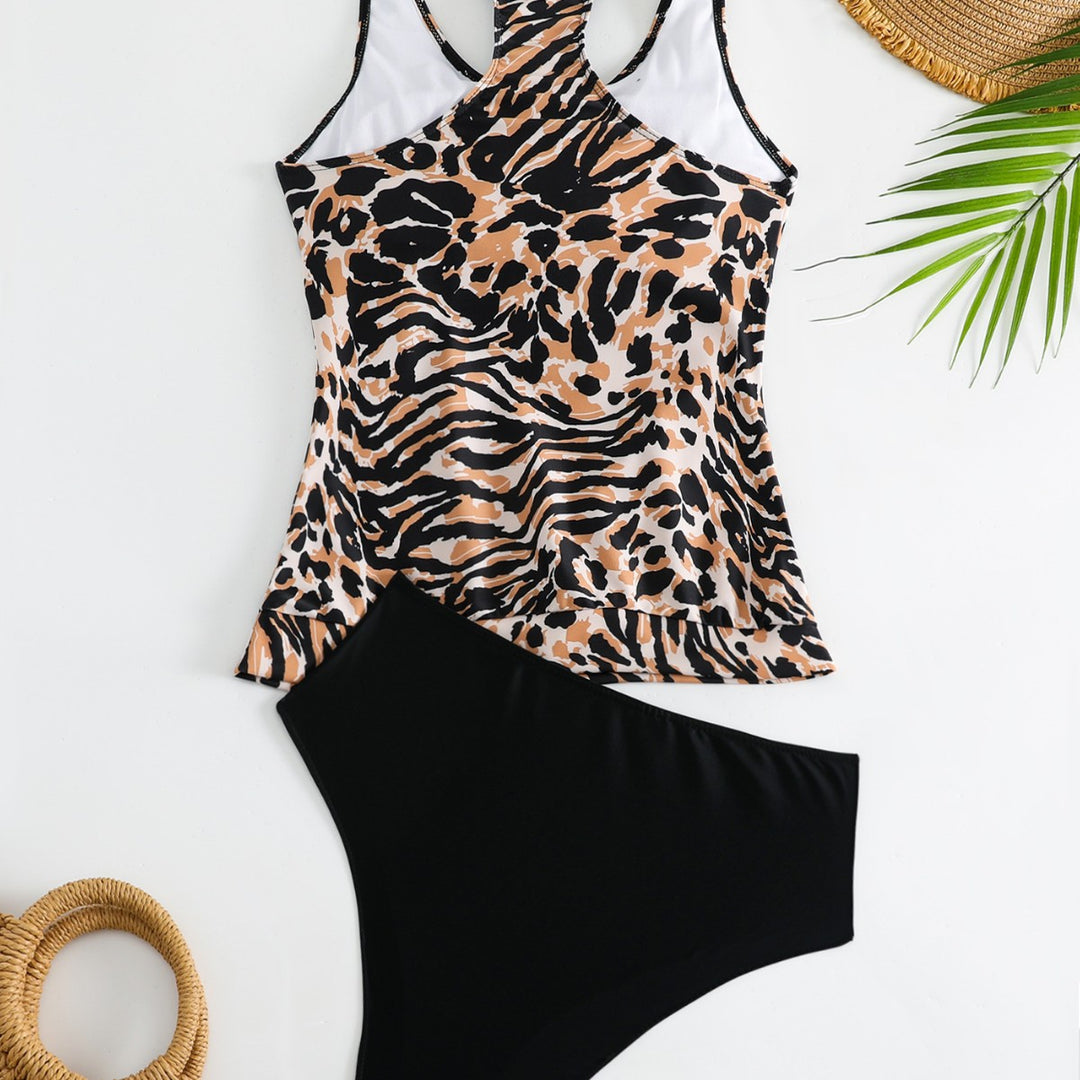 Dame Tankini-sæt med trendy dyreprint og figurvenlig pasform Stilla