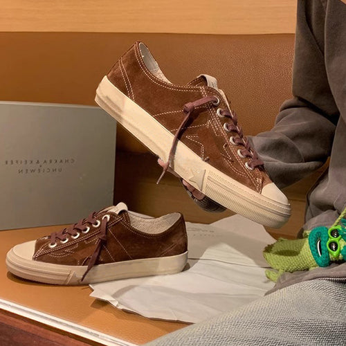 Dame Slip-On Sneakers med skridsikker sål og elegant ruskinds-overflade Stilla