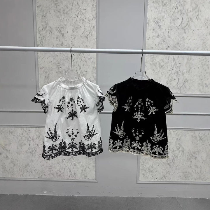 Dame elegant bluse med kunstneriske broderier og flæseærmer Stilla