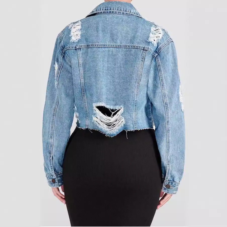 Dame mode Denimjakke i afslappet cropped-stil Stilla