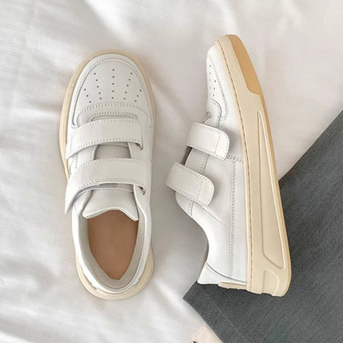 Dame Sneakers med justerbare velcro-lukninger og komfortabel dæmpning Stilla