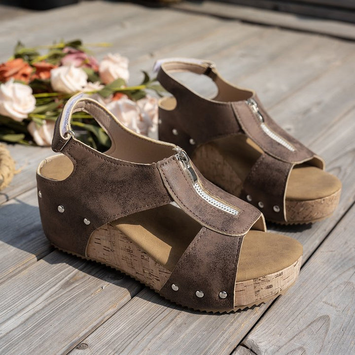 Dame Wedge-sandaler med modetrends zip og behagelig fodseng Stilla