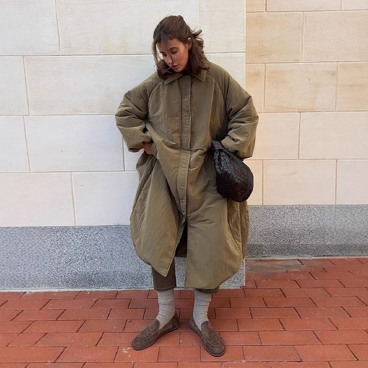 Dame Oversized Steppjakke med elegant snit og praktiske lommer Stilla