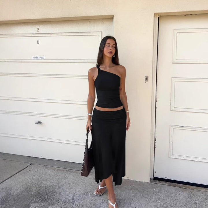 Dame Elegant One-Shoulder Kjole med flydende kant og rynkning Skovae