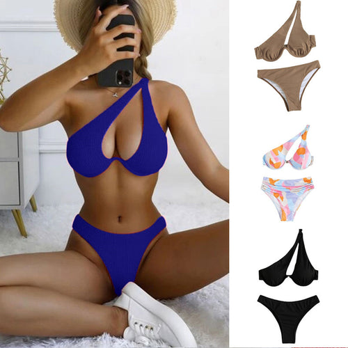 Dame bikini sæt med trekantet top og højt skåret bund Skovae