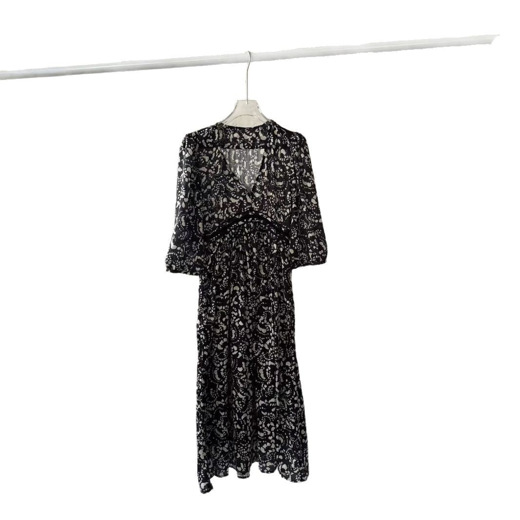 Dame maxikjole med elegant chiffonovertræk og silkeblød print Stilla