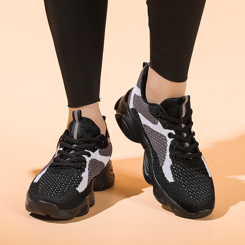 Dame mode Åndbare Sneakers med trendy design og fleksibel sål Stilla