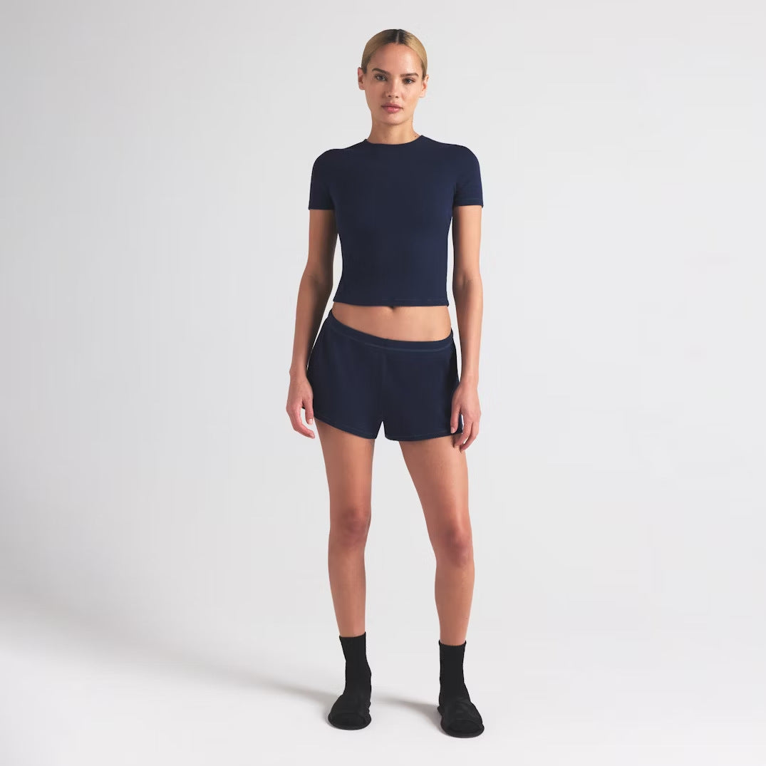 Damer Blødt Ribbet Crop Top og Frækt Tanga-Sæt Stilla