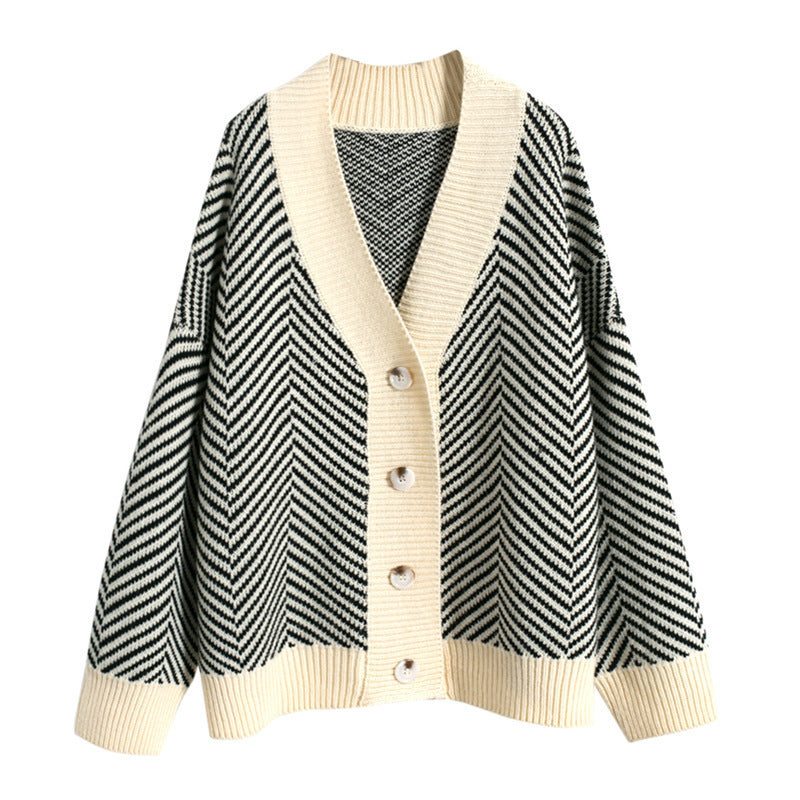 Kvinders cardigan med zigzag mønster og knaplukning Stilla